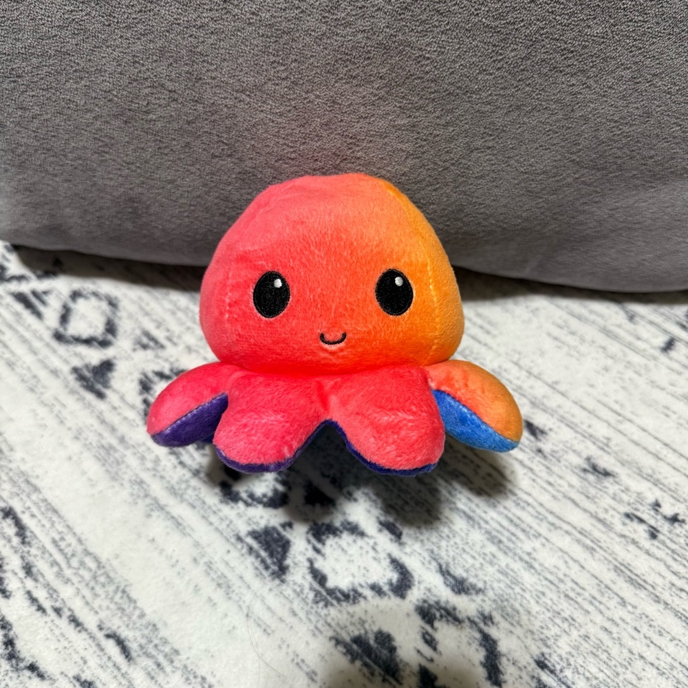 TeeTurtle Reversible Octopus Plushie